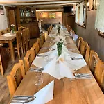 Osrodek Wypoczynkowy Wzgorza Bed and Breakfast