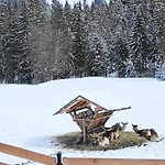 Osrodek Wypoczynkowy Wzgorza 3* Czerwienne