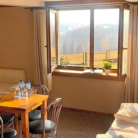 Osrodek Wypoczynkowy Wzgorza 3* Czerwienne