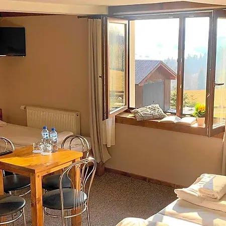 Osrodek Wypoczynkowy Wzgorza 住宿加早餐酒店 3*
